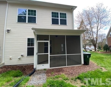 861 Saratoga Drive - Photo Thumbnail 18