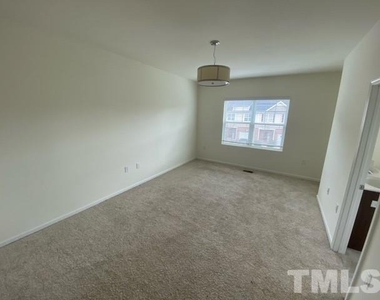 861 Saratoga Drive - Photo Thumbnail 13