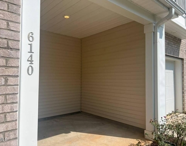 6140 Beale Loop - Photo Thumbnail 7