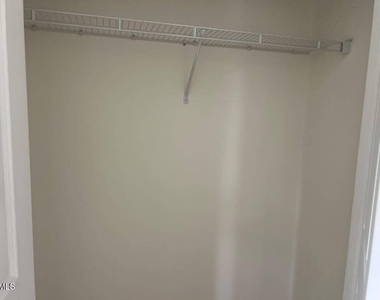 6140 Beale Loop - Photo Thumbnail 23