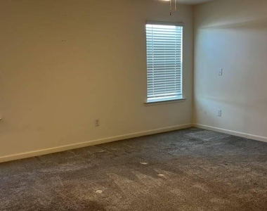 338 Summer Ranch Drive - Photo Thumbnail 26