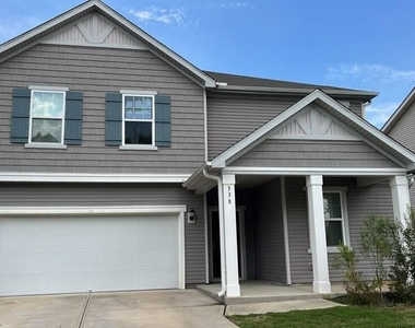 338 Summer Ranch Drive - Photo Thumbnail 4