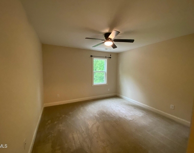 4016 Landover Peak Place - Photo Thumbnail 17