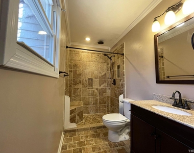 200 Glen Bonnie Lane - Photo Thumbnail 28