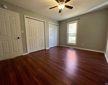 200 Glen Bonnie Lane - Photo Thumbnail 33
