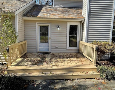 200 Glen Bonnie Lane - Photo Thumbnail 1