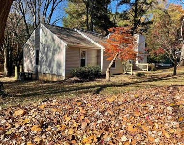 200 Glen Bonnie Lane - Photo Thumbnail 49