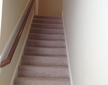 933 Ileagnes Road - Photo Thumbnail 8