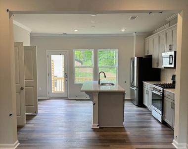 1056 Lily Loch Way - Photo Thumbnail 5