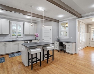 405 Jewell Drive - Photo Thumbnail 13