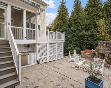405 Jewell Drive - Photo Thumbnail 8