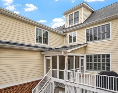 405 Jewell Drive - Photo Thumbnail 6
