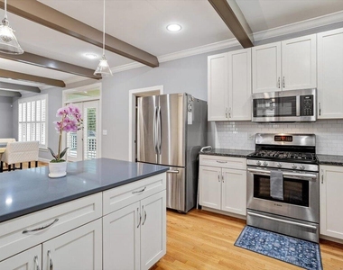 405 Jewell Drive - Photo Thumbnail 25