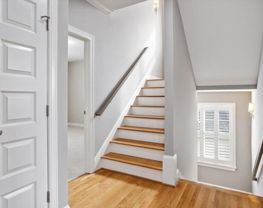 405 Jewell Drive - Photo Thumbnail 32