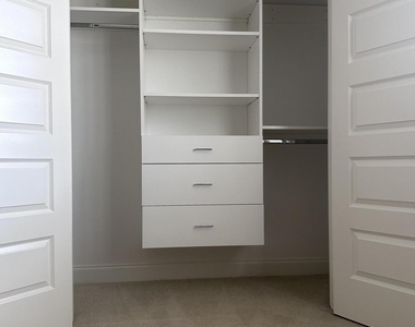 405 Jewell Drive - Photo Thumbnail 40