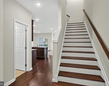 302 Milton Stamp Drive - Photo Thumbnail 17