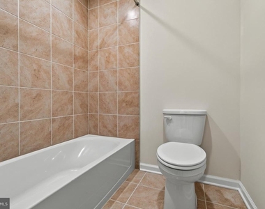 302 Milton Stamp Drive - Photo Thumbnail 30