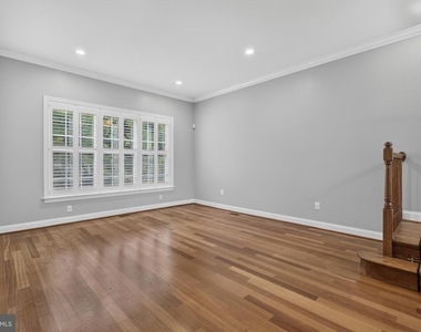 16 Oak Leaf Lane - Photo Thumbnail 13
