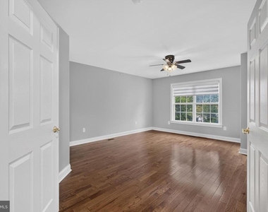16 Oak Leaf Lane - Photo Thumbnail 35
