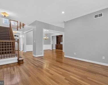 16 Oak Leaf Lane - Photo Thumbnail 12