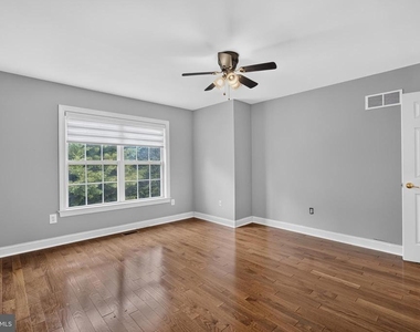 16 Oak Leaf Lane - Photo Thumbnail 33