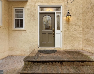 16 Oak Leaf Lane - Photo Thumbnail 6