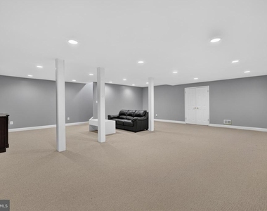 16 Oak Leaf Lane - Photo Thumbnail 57