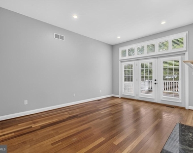 16 Oak Leaf Lane - Photo Thumbnail 14