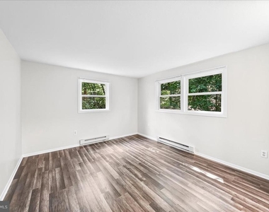436 Spackman Lane - Photo Thumbnail 9