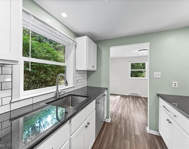 436 Spackman Lane - Photo Thumbnail 3