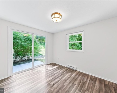 436 Spackman Lane - Photo Thumbnail 4