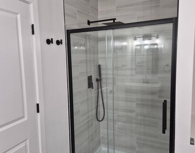 812 Diamond Drive - Photo Thumbnail 15