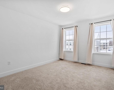 137 Ada Hightower Avenue - Photo Thumbnail 34