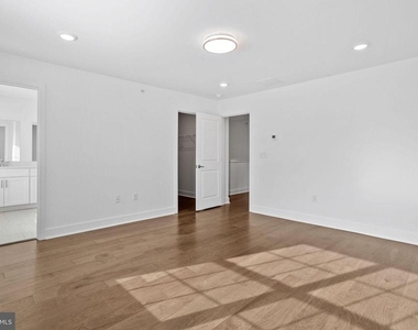 137 Ada Hightower Avenue - Photo Thumbnail 24
