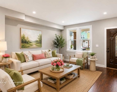 209 Woodlawn Avenue - Photo Thumbnail 3