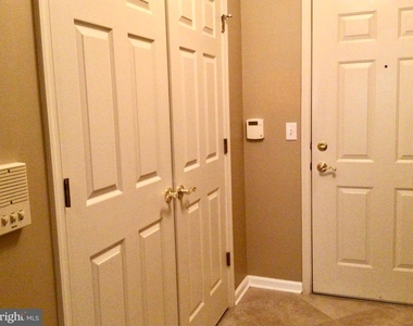 118 Masterson Court - Photo Thumbnail 4