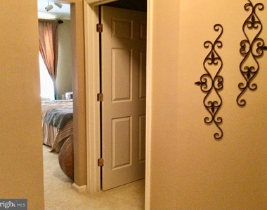 118 Masterson Court - Photo Thumbnail 12