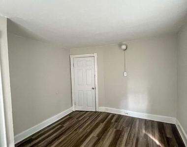 103 Newell Ave - Photo Thumbnail 13