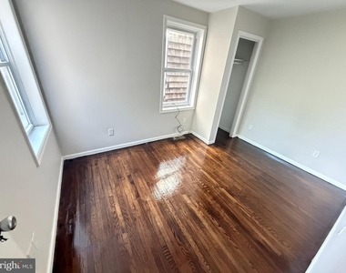 35 Emory Avenue - Photo Thumbnail 5