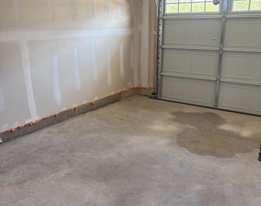 114 Spyglass Hill Drive - Photo Thumbnail 22