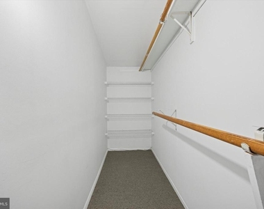 704 Cedar Avenue - Photo Thumbnail 20