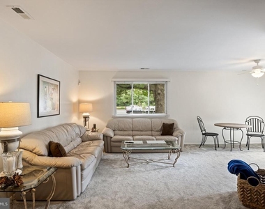 206 Mulberry Cove - Photo Thumbnail 3