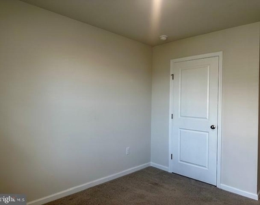 1 Reagan Lane - Photo Thumbnail 27