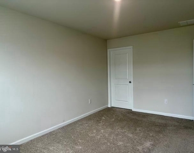1 Reagan Lane - Photo Thumbnail 21