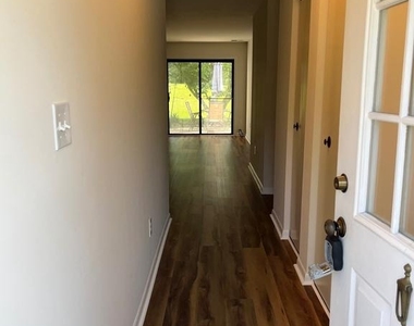 12319 Stonehaven Lane - Photo Thumbnail 19