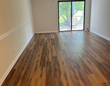 12319 Stonehaven Lane - Photo Thumbnail 14