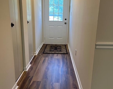 12319 Stonehaven Lane - Photo Thumbnail 18