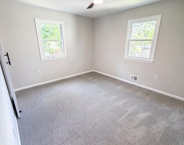 8830 W Fort Foote Terrace - Photo Thumbnail 9