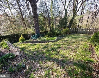 9322 W Parkhill Drive - Photo Thumbnail 32