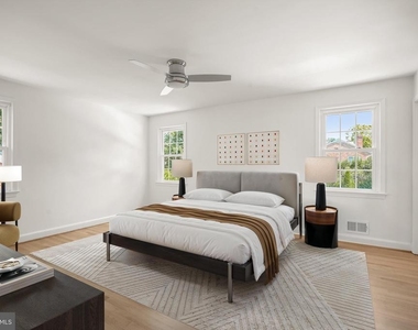 7109 Radnor Road - Photo Thumbnail 18